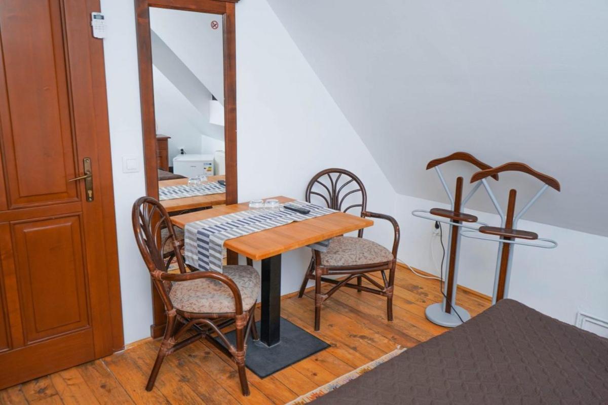 Pensiunea Gasthaus Alte Post Sighisoara Bilik gambar